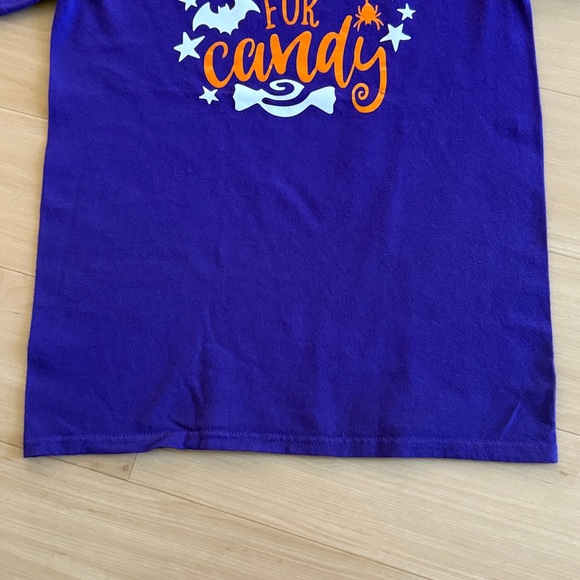 COPY- “WILL TRADE STUDENTS FOR CANDY” HALLOWEEN TSHIRT SIZE SMALL PURPLE COTTON - Picture 4 of 9